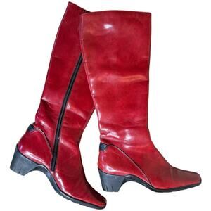 Aquatalia Red Patent Leather Small Heel Comfort Boots Women's Size 7 Heel 2"